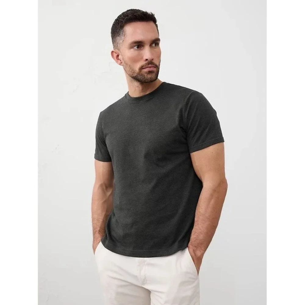 Banana Republic STANDARD-FIT PREMIUM‎ WASH CREW-NECK T-SHIRT NWT size M